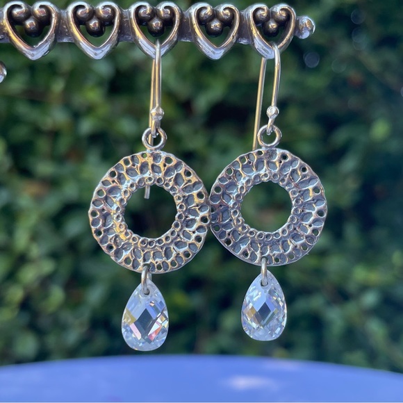 Silpada Cubic Zirconia and Sterling Silver Earrings W1520 - Picture 2 of 15